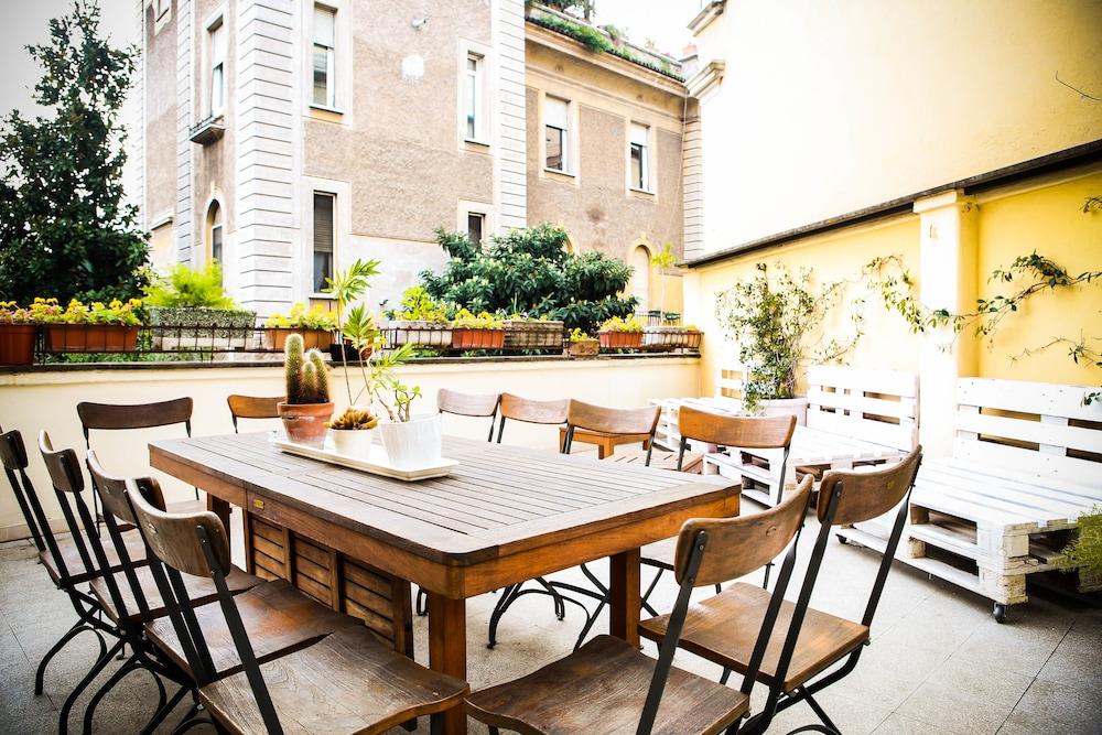 Rome Experience Hostel ภายนอก รูปภาพ