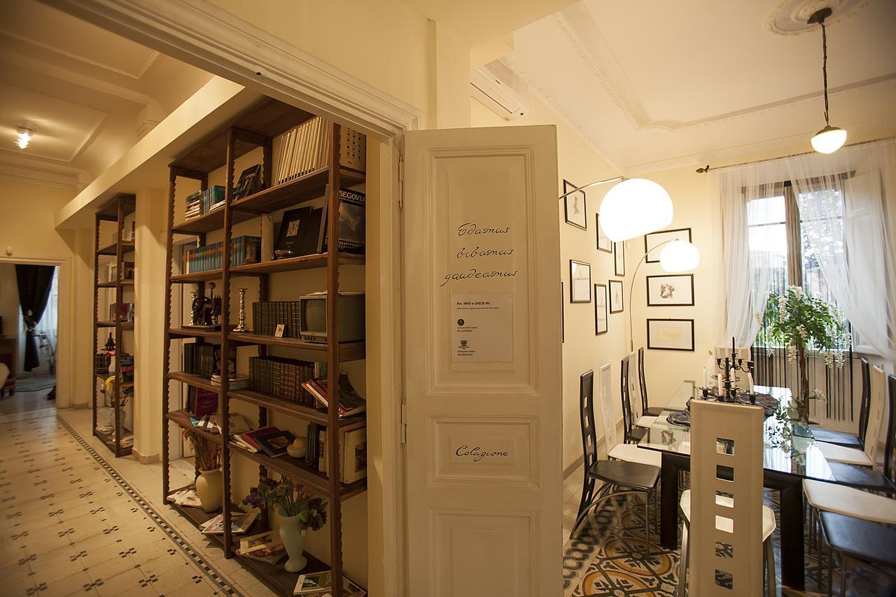 Rome Experience Hostel ภายนอก รูปภาพ