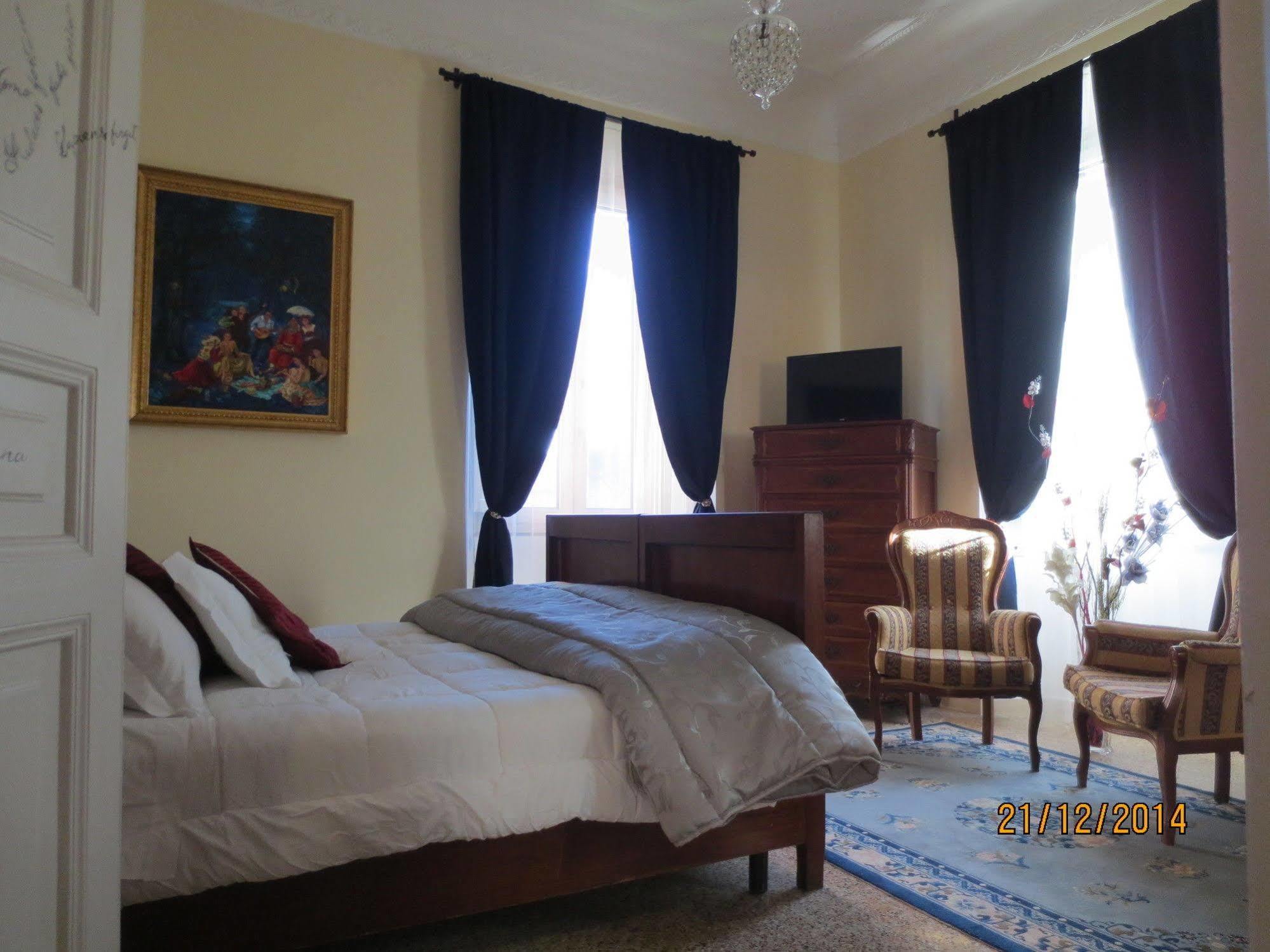 Rome Experience Hostel ภายนอก รูปภาพ